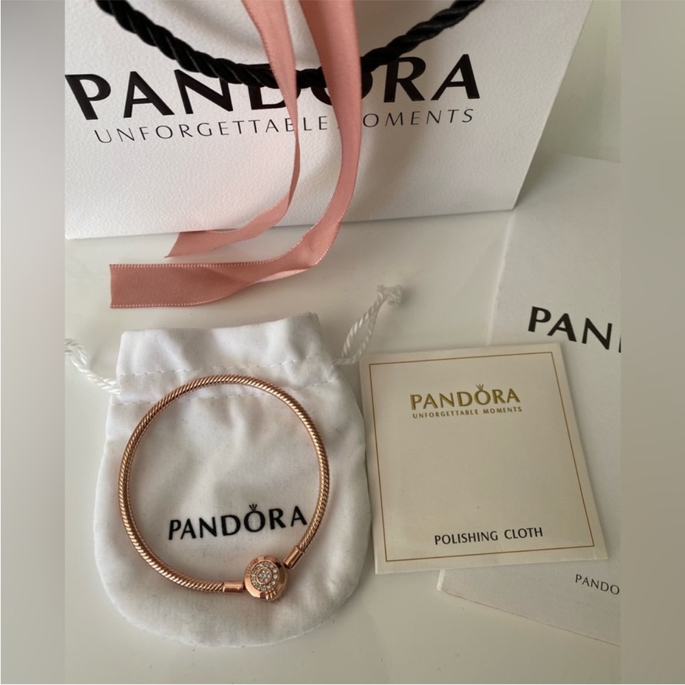 Authentic PANDORA Moments Sparkling Crown Snake Chain Bracelet Rose Gold